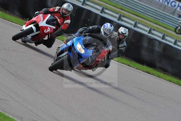 Motorcycle action photographs;Rockingham;Rockingham photographs;event digital images;eventdigitalimages;no limits trackday;peter wileman photography;rockingham corby northamptonshire;trackday;trackday digital images;trackday photos