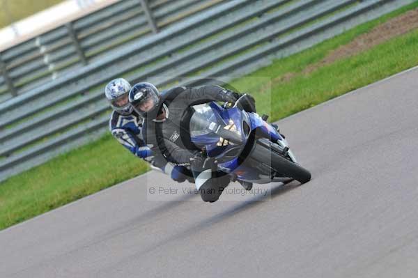 Motorcycle action photographs;Rockingham;Rockingham photographs;event digital images;eventdigitalimages;no limits trackday;peter wileman photography;rockingham corby northamptonshire;trackday;trackday digital images;trackday photos