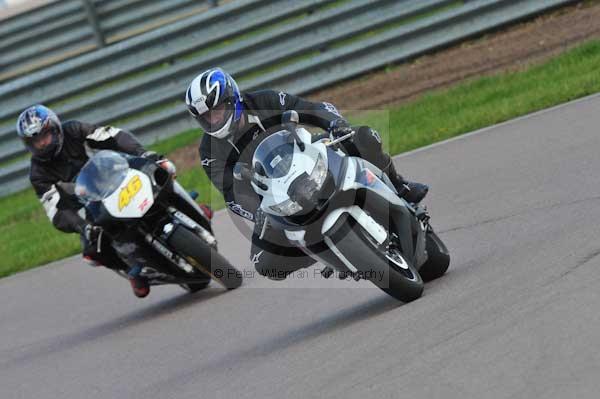 Motorcycle action photographs;Rockingham;Rockingham photographs;event digital images;eventdigitalimages;no limits trackday;peter wileman photography;rockingham corby northamptonshire;trackday;trackday digital images;trackday photos