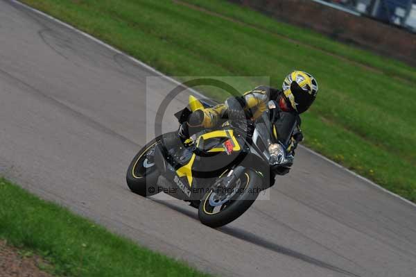 Motorcycle action photographs;Rockingham;Rockingham photographs;event digital images;eventdigitalimages;no limits trackday;peter wileman photography;rockingham corby northamptonshire;trackday;trackday digital images;trackday photos