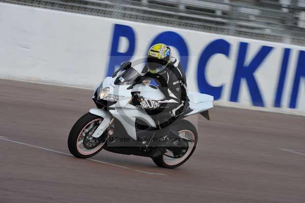 Motorcycle action photographs;Rockingham;Rockingham photographs;event digital images;eventdigitalimages;no limits trackday;peter wileman photography;rockingham corby northamptonshire;trackday;trackday digital images;trackday photos