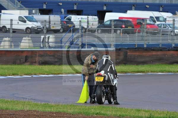 Motorcycle action photographs;Rockingham;Rockingham photographs;event digital images;eventdigitalimages;no limits trackday;peter wileman photography;rockingham corby northamptonshire;trackday;trackday digital images;trackday photos