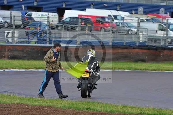 Motorcycle action photographs;Rockingham;Rockingham photographs;event digital images;eventdigitalimages;no limits trackday;peter wileman photography;rockingham corby northamptonshire;trackday;trackday digital images;trackday photos