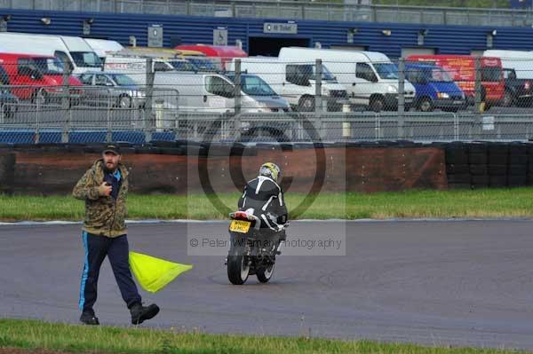 Motorcycle action photographs;Rockingham;Rockingham photographs;event digital images;eventdigitalimages;no limits trackday;peter wileman photography;rockingham corby northamptonshire;trackday;trackday digital images;trackday photos