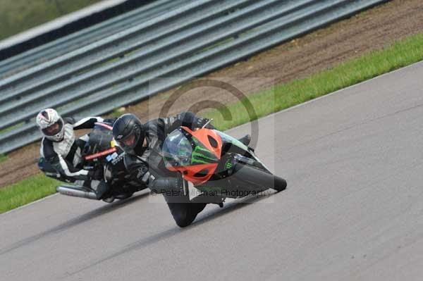 Motorcycle action photographs;Rockingham;Rockingham photographs;event digital images;eventdigitalimages;no limits trackday;peter wileman photography;rockingham corby northamptonshire;trackday;trackday digital images;trackday photos