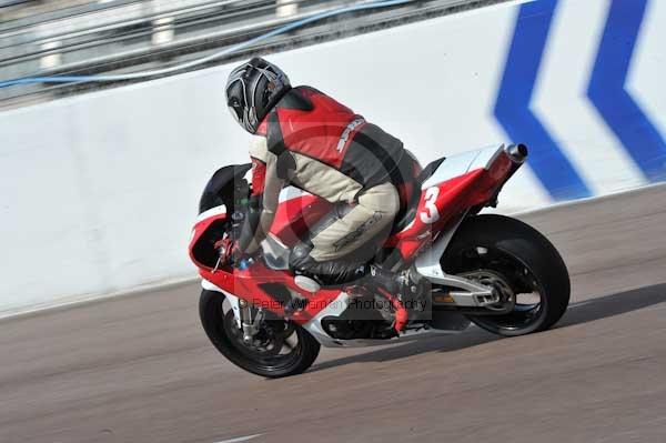 Motorcycle action photographs;Rockingham;Rockingham photographs;event digital images;eventdigitalimages;no limits trackday;peter wileman photography;rockingham corby northamptonshire;trackday;trackday digital images;trackday photos