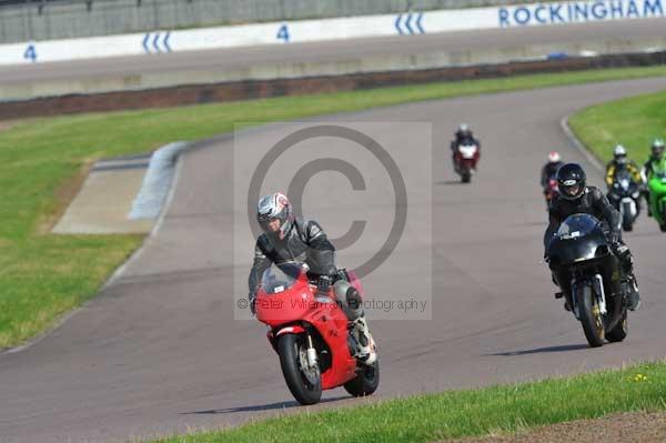 Motorcycle action photographs;Rockingham;Rockingham photographs;event digital images;eventdigitalimages;no limits trackday;peter wileman photography;rockingham corby northamptonshire;trackday;trackday digital images;trackday photos