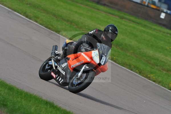 Motorcycle action photographs;Rockingham;Rockingham photographs;event digital images;eventdigitalimages;no limits trackday;peter wileman photography;rockingham corby northamptonshire;trackday;trackday digital images;trackday photos