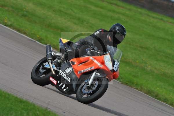 Motorcycle action photographs;Rockingham;Rockingham photographs;event digital images;eventdigitalimages;no limits trackday;peter wileman photography;rockingham corby northamptonshire;trackday;trackday digital images;trackday photos