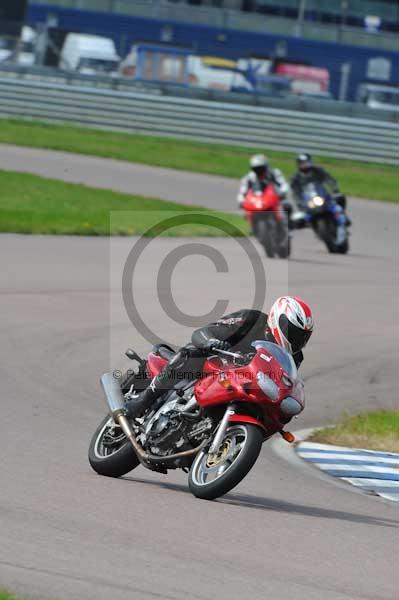 Motorcycle action photographs;Rockingham;Rockingham photographs;event digital images;eventdigitalimages;no limits trackday;peter wileman photography;rockingham corby northamptonshire;trackday;trackday digital images;trackday photos