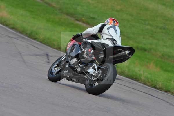 Motorcycle action photographs;Rockingham;Rockingham photographs;event digital images;eventdigitalimages;no limits trackday;peter wileman photography;rockingham corby northamptonshire;trackday;trackday digital images;trackday photos