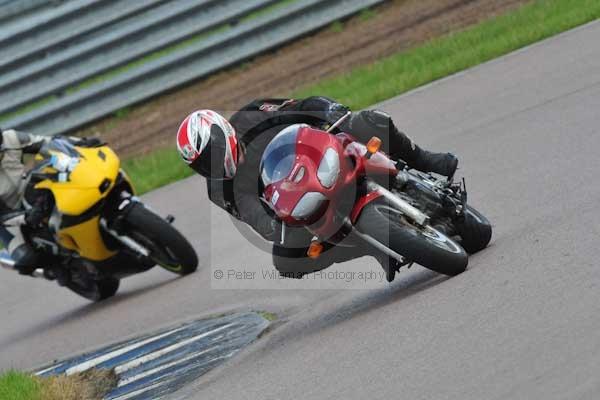 Motorcycle action photographs;Rockingham;Rockingham photographs;event digital images;eventdigitalimages;no limits trackday;peter wileman photography;rockingham corby northamptonshire;trackday;trackday digital images;trackday photos