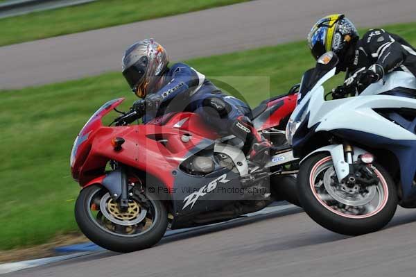 Motorcycle action photographs;Rockingham;Rockingham photographs;event digital images;eventdigitalimages;no limits trackday;peter wileman photography;rockingham corby northamptonshire;trackday;trackday digital images;trackday photos