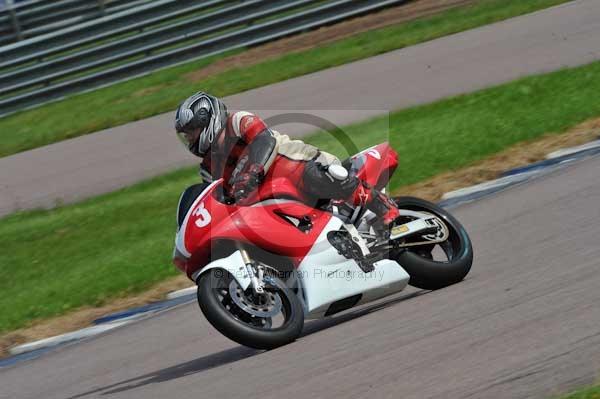 Motorcycle action photographs;Rockingham;Rockingham photographs;event digital images;eventdigitalimages;no limits trackday;peter wileman photography;rockingham corby northamptonshire;trackday;trackday digital images;trackday photos