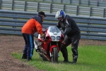 Motorcycle-action-photographs;Rockingham;Rockingham-photographs;event-digital-images;eventdigitalimages;no-limits-trackday;peter-wileman-photography;rockingham-corby-northamptonshire;trackday;trackday-digital-images;trackday-photos