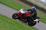 Motorcycle-action-photographs;Rockingham;Rockingham-photographs;event-digital-images;eventdigitalimages;no-limits-trackday;peter-wileman-photography;rockingham-corby-northamptonshire;trackday;trackday-digital-images;trackday-photos