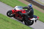 Motorcycle-action-photographs;Rockingham;Rockingham-photographs;event-digital-images;eventdigitalimages;no-limits-trackday;peter-wileman-photography;rockingham-corby-northamptonshire;trackday;trackday-digital-images;trackday-photos