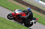 Motorcycle-action-photographs;Rockingham;Rockingham-photographs;event-digital-images;eventdigitalimages;no-limits-trackday;peter-wileman-photography;rockingham-corby-northamptonshire;trackday;trackday-digital-images;trackday-photos
