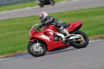 Motorcycle-action-photographs;Rockingham;Rockingham-photographs;event-digital-images;eventdigitalimages;no-limits-trackday;peter-wileman-photography;rockingham-corby-northamptonshire;trackday;trackday-digital-images;trackday-photos