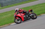 Motorcycle-action-photographs;Rockingham;Rockingham-photographs;event-digital-images;eventdigitalimages;no-limits-trackday;peter-wileman-photography;rockingham-corby-northamptonshire;trackday;trackday-digital-images;trackday-photos