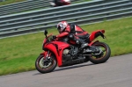 Motorcycle-action-photographs;Rockingham;Rockingham-photographs;event-digital-images;eventdigitalimages;no-limits-trackday;peter-wileman-photography;rockingham-corby-northamptonshire;trackday;trackday-digital-images;trackday-photos