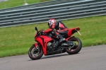 Motorcycle-action-photographs;Rockingham;Rockingham-photographs;event-digital-images;eventdigitalimages;no-limits-trackday;peter-wileman-photography;rockingham-corby-northamptonshire;trackday;trackday-digital-images;trackday-photos