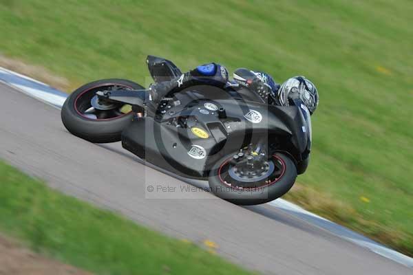 Motorcycle action photographs;Rockingham;Rockingham photographs;event digital images;eventdigitalimages;no limits trackday;peter wileman photography;rockingham corby northamptonshire;trackday;trackday digital images;trackday photos