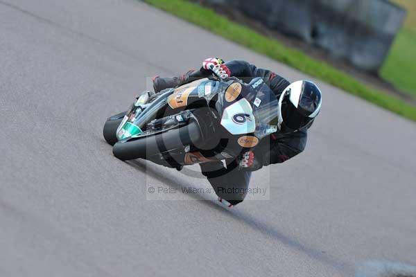 Motorcycle action photographs;Rockingham;Rockingham photographs;event digital images;eventdigitalimages;no limits trackday;peter wileman photography;rockingham corby northamptonshire;trackday;trackday digital images;trackday photos