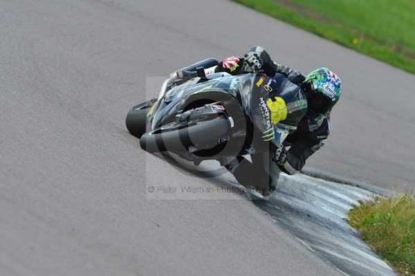 Motorcycle action photographs;Rockingham;Rockingham photographs;event digital images;eventdigitalimages;no limits trackday;peter wileman photography;rockingham corby northamptonshire;trackday;trackday digital images;trackday photos