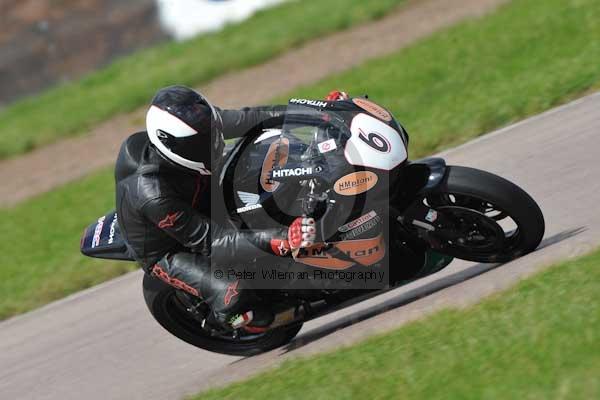 Motorcycle action photographs;Rockingham;Rockingham photographs;event digital images;eventdigitalimages;no limits trackday;peter wileman photography;rockingham corby northamptonshire;trackday;trackday digital images;trackday photos