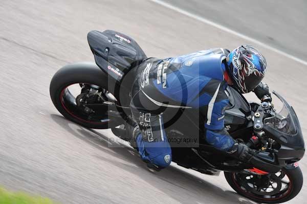 Motorcycle action photographs;Rockingham;Rockingham photographs;event digital images;eventdigitalimages;no limits trackday;peter wileman photography;rockingham corby northamptonshire;trackday;trackday digital images;trackday photos