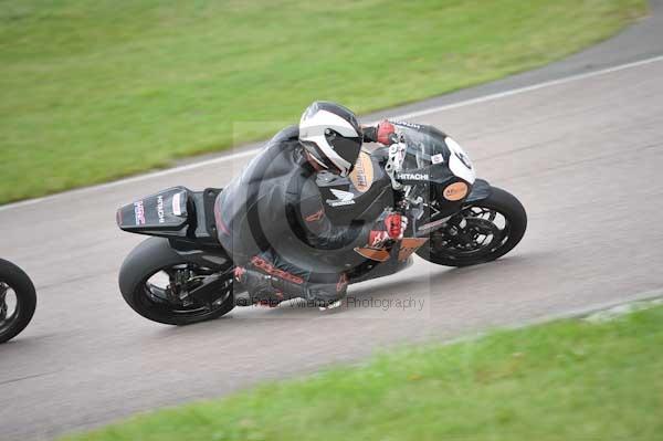 Motorcycle action photographs;Rockingham;Rockingham photographs;event digital images;eventdigitalimages;no limits trackday;peter wileman photography;rockingham corby northamptonshire;trackday;trackday digital images;trackday photos