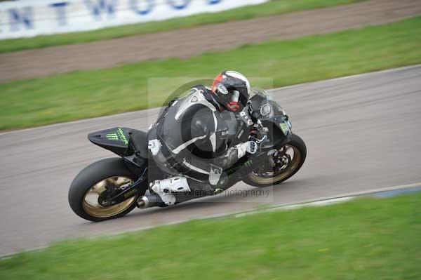 Motorcycle action photographs;Rockingham;Rockingham photographs;event digital images;eventdigitalimages;no limits trackday;peter wileman photography;rockingham corby northamptonshire;trackday;trackday digital images;trackday photos