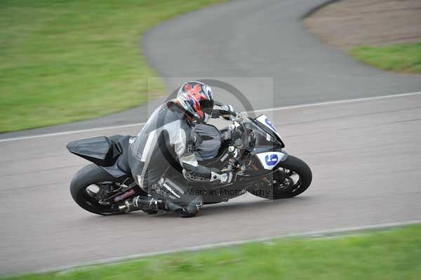 Motorcycle action photographs;Rockingham;Rockingham photographs;event digital images;eventdigitalimages;no limits trackday;peter wileman photography;rockingham corby northamptonshire;trackday;trackday digital images;trackday photos