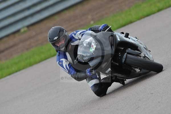 Motorcycle action photographs;Rockingham;Rockingham photographs;event digital images;eventdigitalimages;no limits trackday;peter wileman photography;rockingham corby northamptonshire;trackday;trackday digital images;trackday photos