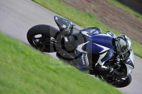 Motorcycle action photographs;Rockingham;Rockingham photographs;event digital images;eventdigitalimages;no limits trackday;peter wileman photography;rockingham corby northamptonshire;trackday;trackday digital images;trackday photos