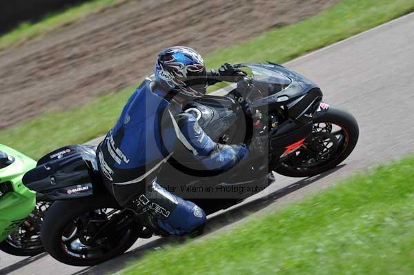 Motorcycle action photographs;Rockingham;Rockingham photographs;event digital images;eventdigitalimages;no limits trackday;peter wileman photography;rockingham corby northamptonshire;trackday;trackday digital images;trackday photos