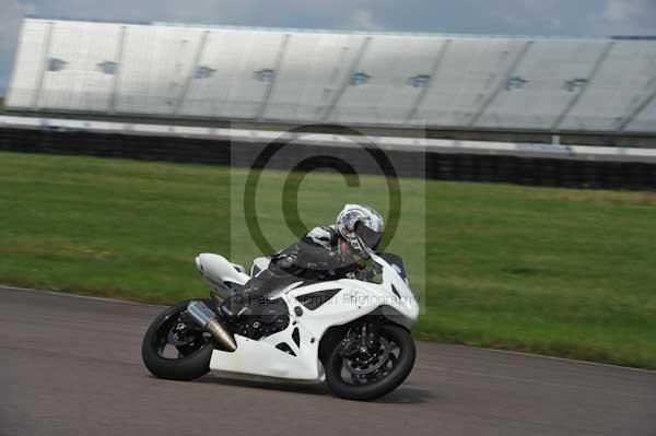 Motorcycle action photographs;Rockingham;Rockingham photographs;event digital images;eventdigitalimages;no limits trackday;peter wileman photography;rockingham corby northamptonshire;trackday;trackday digital images;trackday photos