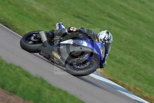 Motorcycle action photographs;Rockingham;Rockingham photographs;event digital images;eventdigitalimages;no limits trackday;peter wileman photography;rockingham corby northamptonshire;trackday;trackday digital images;trackday photos