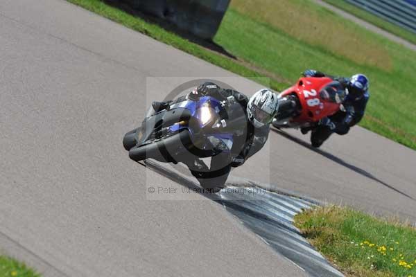 Motorcycle action photographs;Rockingham;Rockingham photographs;event digital images;eventdigitalimages;no limits trackday;peter wileman photography;rockingham corby northamptonshire;trackday;trackday digital images;trackday photos