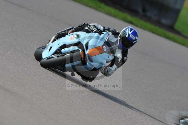Motorcycle action photographs;Rockingham;Rockingham photographs;event digital images;eventdigitalimages;no limits trackday;peter wileman photography;rockingham corby northamptonshire;trackday;trackday digital images;trackday photos