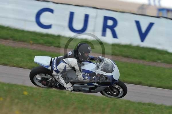 Motorcycle action photographs;Rockingham;Rockingham photographs;event digital images;eventdigitalimages;no limits trackday;peter wileman photography;rockingham corby northamptonshire;trackday;trackday digital images;trackday photos