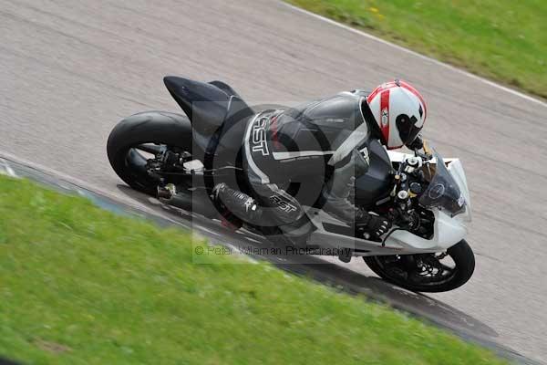 Motorcycle action photographs;Rockingham;Rockingham photographs;event digital images;eventdigitalimages;no limits trackday;peter wileman photography;rockingham corby northamptonshire;trackday;trackday digital images;trackday photos