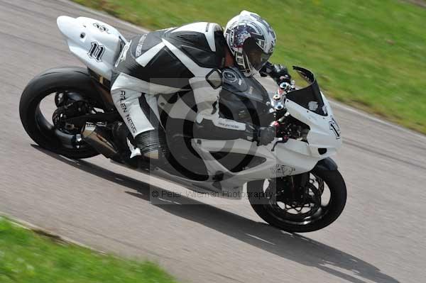 Motorcycle action photographs;Rockingham;Rockingham photographs;event digital images;eventdigitalimages;no limits trackday;peter wileman photography;rockingham corby northamptonshire;trackday;trackday digital images;trackday photos