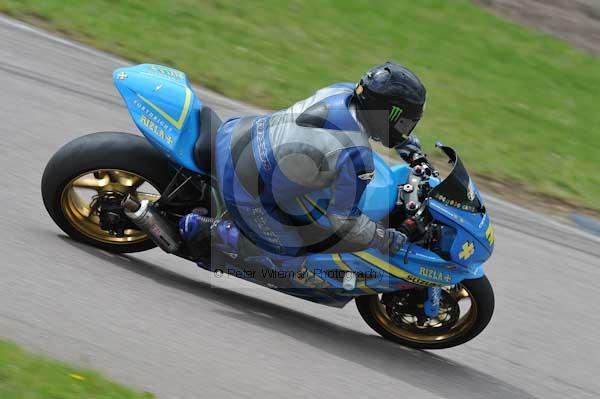 Motorcycle action photographs;Rockingham;Rockingham photographs;event digital images;eventdigitalimages;no limits trackday;peter wileman photography;rockingham corby northamptonshire;trackday;trackday digital images;trackday photos