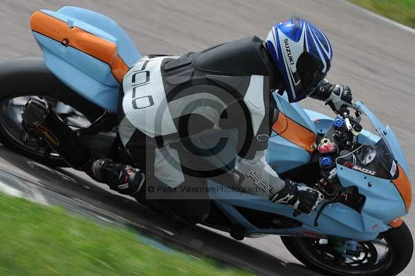 Motorcycle action photographs;Rockingham;Rockingham photographs;event digital images;eventdigitalimages;no limits trackday;peter wileman photography;rockingham corby northamptonshire;trackday;trackday digital images;trackday photos