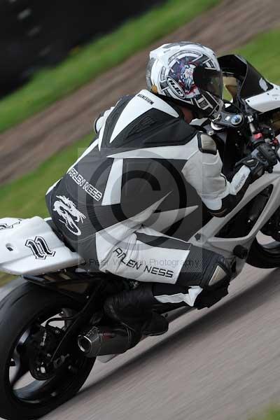 Motorcycle action photographs;Rockingham;Rockingham photographs;event digital images;eventdigitalimages;no limits trackday;peter wileman photography;rockingham corby northamptonshire;trackday;trackday digital images;trackday photos