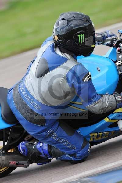 Motorcycle action photographs;Rockingham;Rockingham photographs;event digital images;eventdigitalimages;no limits trackday;peter wileman photography;rockingham corby northamptonshire;trackday;trackday digital images;trackday photos