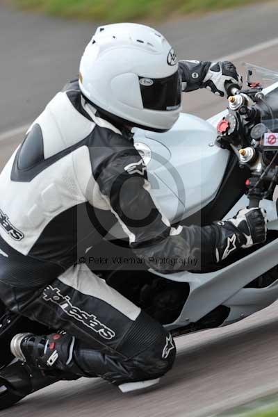 Motorcycle action photographs;Rockingham;Rockingham photographs;event digital images;eventdigitalimages;no limits trackday;peter wileman photography;rockingham corby northamptonshire;trackday;trackday digital images;trackday photos