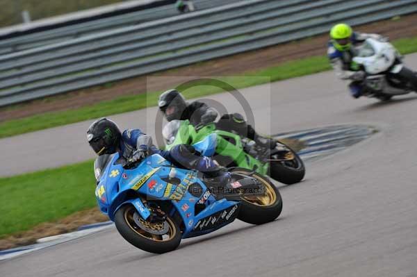 Motorcycle action photographs;Rockingham;Rockingham photographs;event digital images;eventdigitalimages;no limits trackday;peter wileman photography;rockingham corby northamptonshire;trackday;trackday digital images;trackday photos